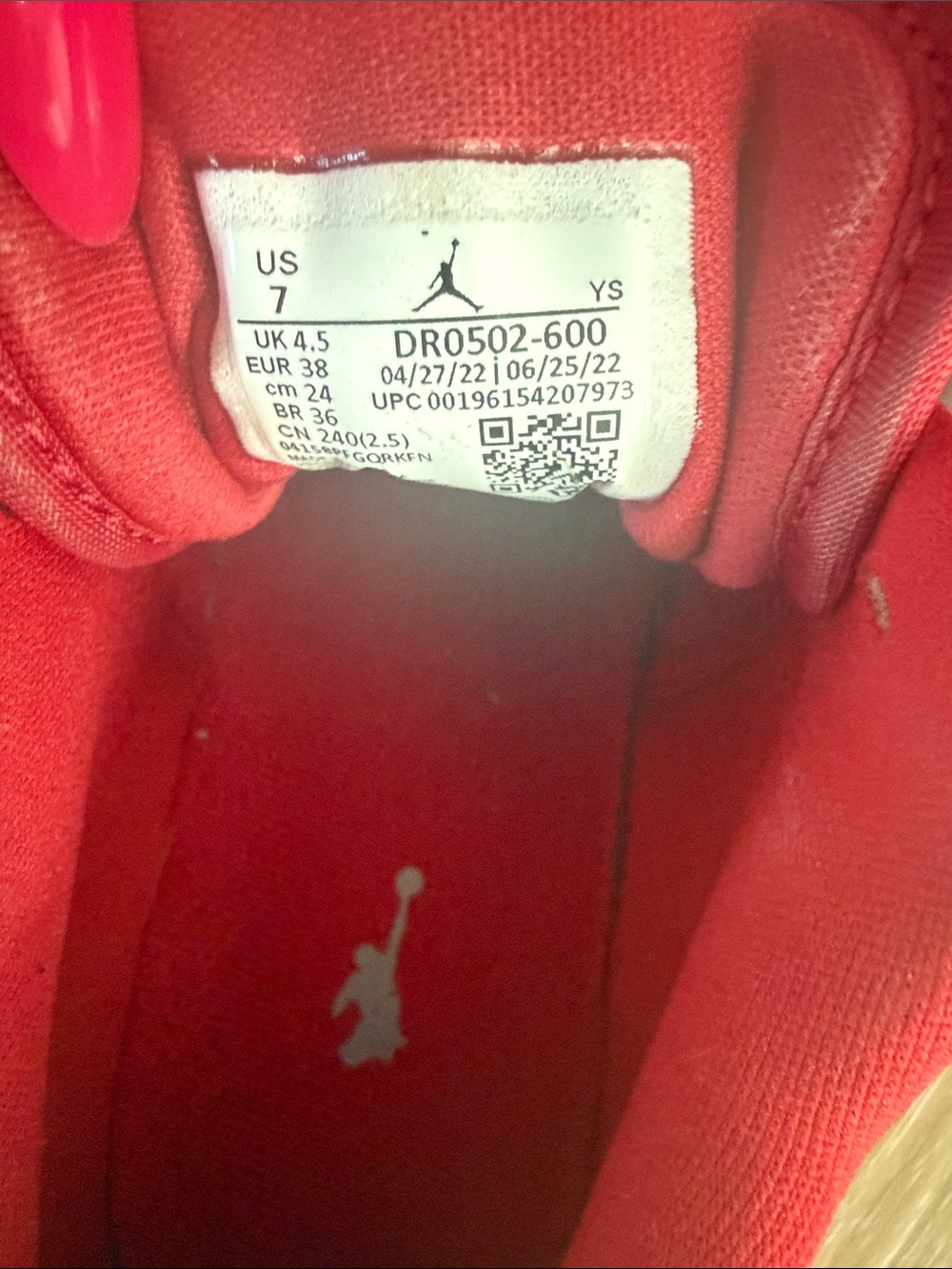 Air Jordan 1 Low SE Split Gym Red Cement Grey women’s Sz 7 - Picture 4 of 5